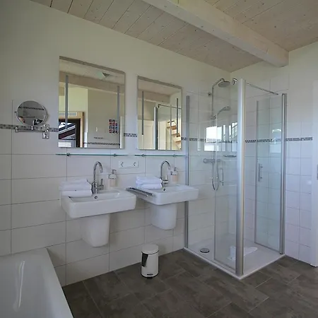 Godewind 14 - Familienfreundliches Mit Sauna Dagebüll